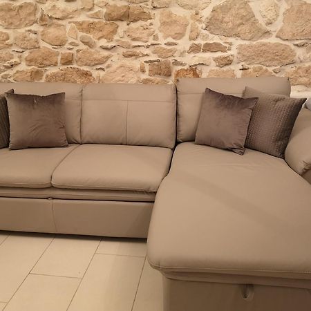 Apartment Michaela 4-Sterne & Parking Rovinj Bagian luar foto
