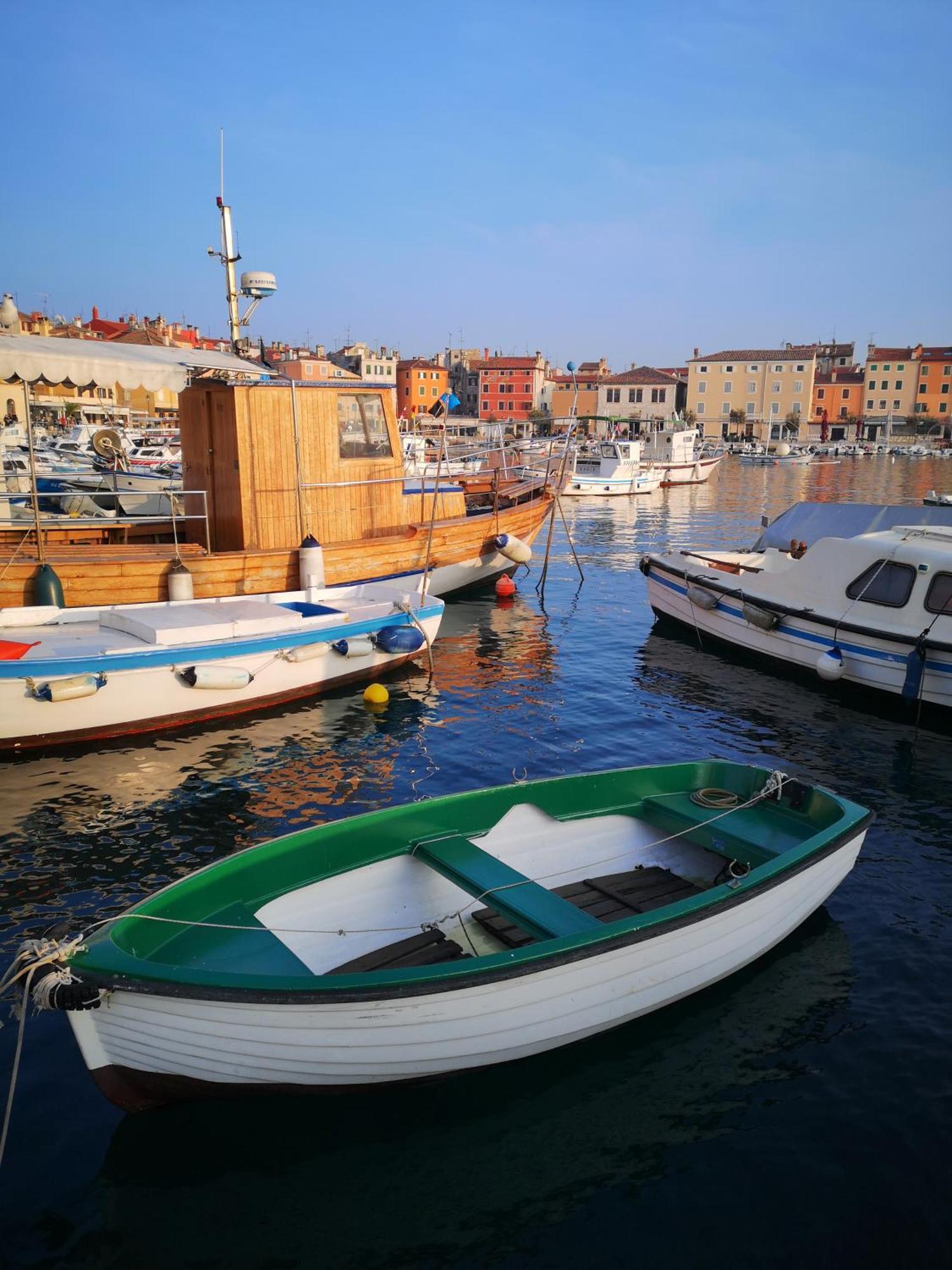 Apartment Michaela 4-Sterne & Parking Rovinj Bagian luar foto
